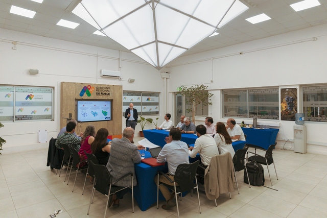 BID PRESENTA AL GOBIERNO REGIONAL PROPUESTA DE CONEXIÓN DIGITAL DE ÑUBLE