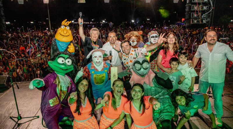 CACHUREOS HIZO CANTAR Y BAILAR A TODO CHILLÁN VIEJO CULTURA Y ESPECTÁCULOS