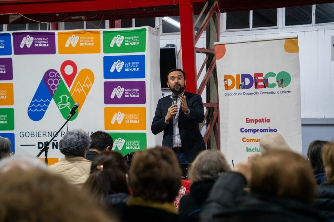 Gobierno-Regional-apoyara-por-primera-vez-el-desarrollo-de-libros-y-peliculas-1068x712