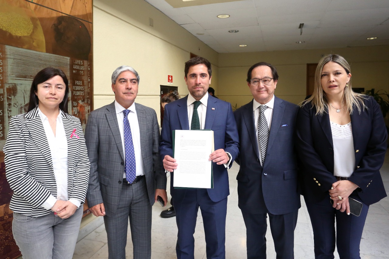MARTÍNEZ29