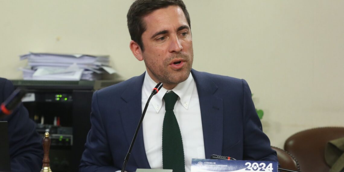 MARTINEZ52-1140x570